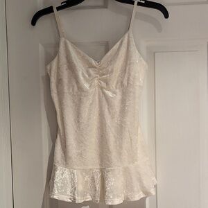 Elegant White Sleeveless Top